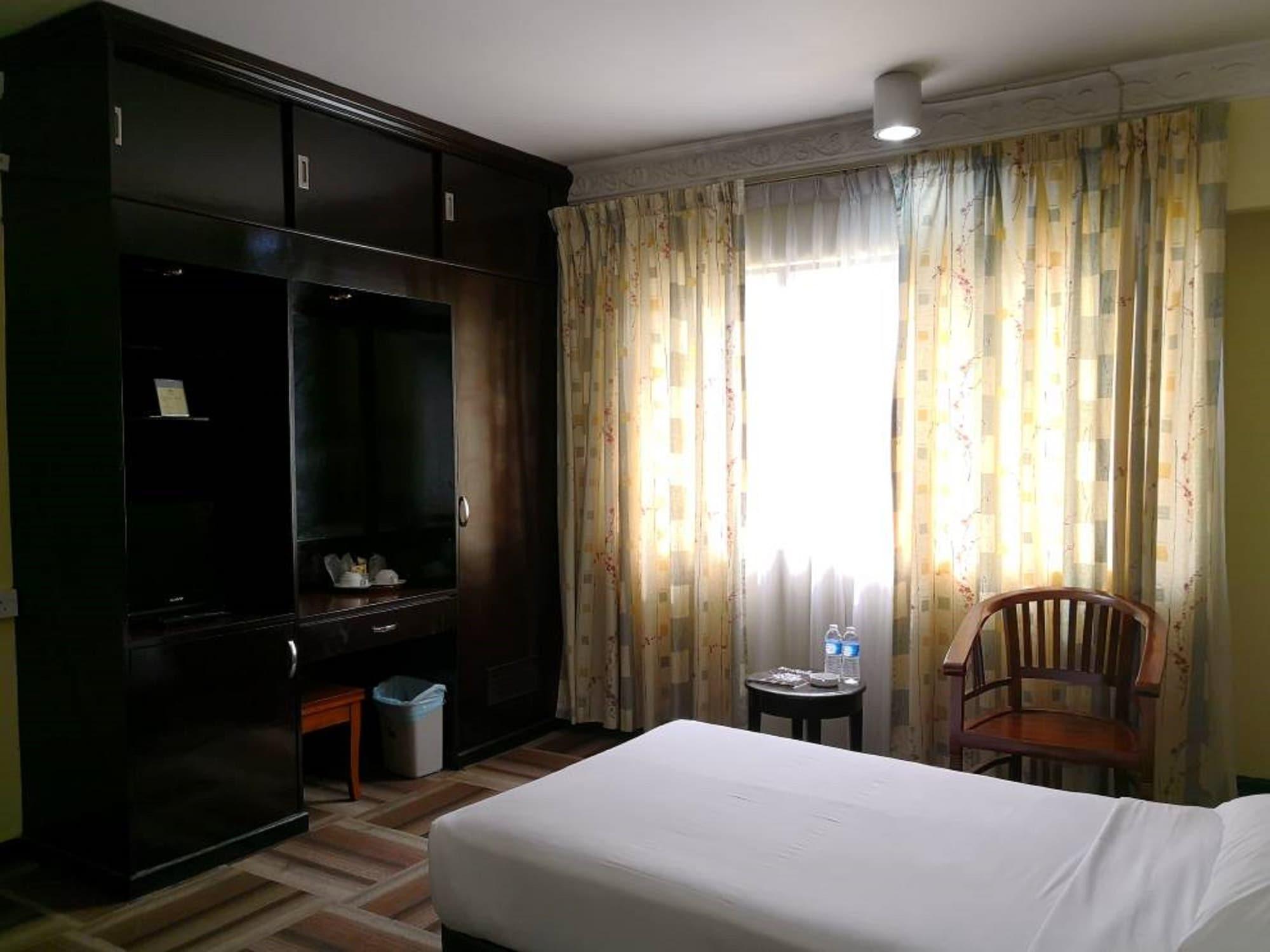 Palace Hotel Kuala Lumpur Extérieur photo