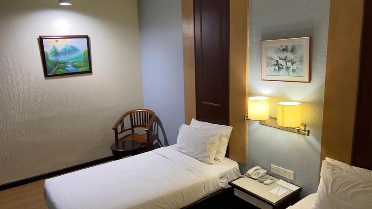 Palace Hotel Kuala Lumpur Extérieur photo